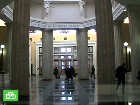 Метро попало в историю. Станция московского метрополитена «Курская» (кольцевая) сегодня вновь оказалась в центре внимания — пассажиры с удивлением читают в ее вестибюле строки советского гимна. история, Ленин, метро, Московский метрополитен, Сталин. НТВ.Ru: новости, видео, программы телеканала НТВ Метро попало в историю. Станция московского метрополитена «Курская» (кольцевая) сегодня вновь оказалась в центре внимания — пассажиры с удивлением читают в ее вестибюле строки советского гимна. история, Ленин, метро, Московский метрополитен, Сталин. НТВ.Ru: новости, видео, программы телеканала НТВ