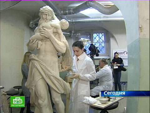 Косметические процедуры для античных скульптур Косметические процедуры для античных скульптур