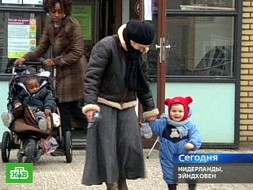 Россиянку разлучили с сыном