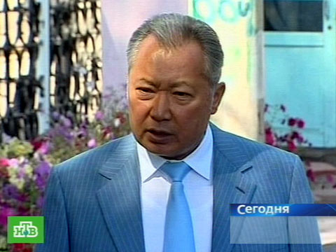 Видеоновость: Бакиева лишают неприкосновенности