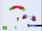 «Воздушный» день календаря. В Петербурге, как и по всей России, отмечают День ВДВ. Их кульминацией стало выступление парашютного десанта и разведроты Псковской дивизии. армия России, ВДВ, праздники, Санкт-Петербург, юбилеи. НТВ.Ru: новости, видео, программы телеканала НТВ «Воздушный» день календаря. В Петербурге, как и по всей России, отмечают День ВДВ. Их кульминацией стало выступление парашютного десанта и разведроты Псковской дивизии. армия России, ВДВ, праздники, Санкт-Петербург, юбилеи. НТВ.Ru: новости, видео, программы телеканала НТВ