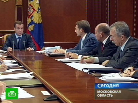 Видеоновость: Президент подытожил мнения блогеров о полиции