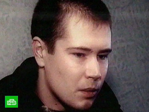 Видеоновость: Полицейский задушил мать по доброте душевной