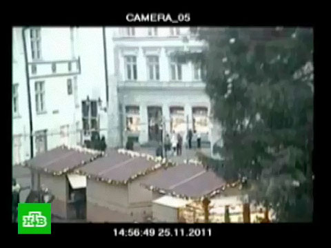 Видеоновость: В Эстонии падают рождественские елки