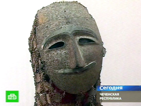 Видеоновость: Старый шлем хранит дух легендарного чеченского рыцаря