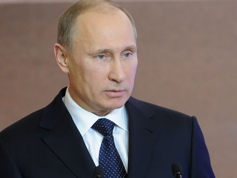 Видеоновость: Путин пригрозил тюрьмой владельцам «резиновых» комнат
