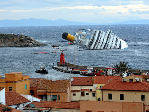 ���� � Costa Concordia ��������� �� �����. Costa Concordia, �������, ���������������. ���.Ru: �������, �����, ��������� ���������� ���