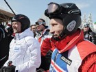 Путин и Медведев отметили победу прогулкой на лыжах. Действующие премьер-министр и президент России навестили лыжный курорт Краснодарского края. выборы президента, Медведев, Путин. НТВ.Ru: новости, видео, программы телеканала НТВ Путин и Медведев отметили победу прогулкой на лыжах. Действующие премьер-министр и президент России навестили лыжный курорт Краснодарского края. выборы президента, Медведев, Путин. НТВ.Ru: новости, видео, программы телеканала НТВ