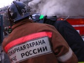 Спасатели потушили 10 горящих домов за три часа