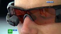 � �������� Google-����������� ��������� � ������� Google Glass. ����� Google ���������, ��������� ������� ���� ������������ Google Glass � ����� ������� ��� �������� ������� ��������� ����-����������. Google, Google Glass, ��������, �������, ����, ����������. ���.Ru: �������, �����, ��������� ���������� ���