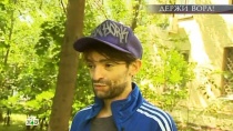 Знаменитому фрик-певцу сломали челюсть ради мобильника. знаменитости, избиение, ограбление, певец, эксклюзив. НТВ.Ru: новости, видео, программы телеканала НТВ Знаменитому фрик-певцу сломали челюсть ради мобильника. знаменитости, избиение, ограбление, певец, эксклюзив. НТВ.Ru: новости, видео, программы телеканала НТВ