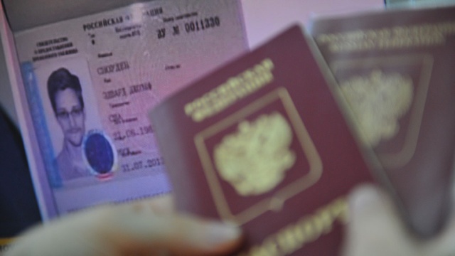 Сноуден остался в Москве из-за отказа Кубы принять самолет с ним. Куба, Сноуден, США, ЦРУ. НТВ.Ru: новости, видео, программы телеканала НТВ