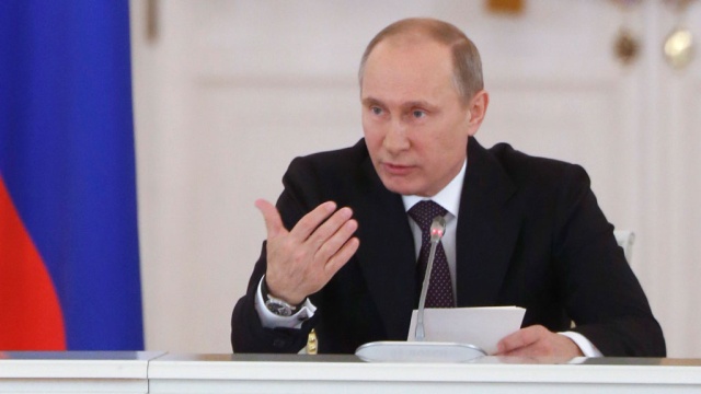 Владимир Путин попросил не трогать резервы правительства.