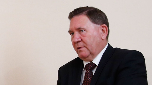 Губернатор Александр Михайлов ушел в отставку