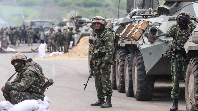 «Не хотят ни воевать, ни убивать»: в украинской армии назревает раскол. армия, солдаты, Украина. НТВ.Ru: новости, видео, программы телеканала НТВ