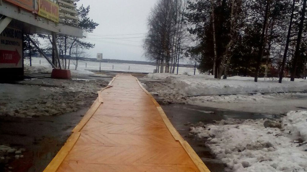 В Архангельске городскую набережную покрыли паркетом: фото.
Архангельск, курьезы.
НТВ.Ru: новости, видео, программы телеканала НТВ В Архангельске городскую набережную покрыли паркетом: фото.
Архангельск, курьезы.
НТВ.Ru: новости, видео, программы телеканала НТВ