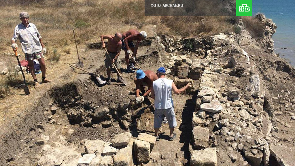 На раскопках в Крыму нашли античную «могилу инопланетян».
Крым, археология, кладбища и захоронения.
НТВ.Ru: новости, видео, программы телеканала НТВ На раскопках в Крыму нашли античную «могилу инопланетян».
Крым, археология, кладбища и захоронения.
НТВ.Ru: новости, видео, программы телеканала НТВ