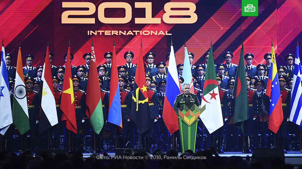 Шойгу вручил Кубок победителям АрМИ-2018.
Шойгу, армии мира, армия и флот РФ.
НТВ.Ru: новости, видео, программы телеканала НТВ Шойгу вручил Кубок победителям АрМИ-2018.
Шойгу, армии мира, армия и флот РФ.
НТВ.Ru: новости, видео, программы телеканала НТВ