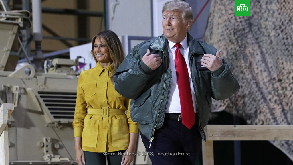 Трамп посетил Ирак с необъявленным визитом.
США, Трамп Дональд, Трамп Меланья.
НТВ.Ru: новости, видео, программы телеканала НТВ Трамп посетил Ирак с необъявленным визитом.
США, Трамп Дональд, Трамп Меланья.
НТВ.Ru: новости, видео, программы телеканала НТВ