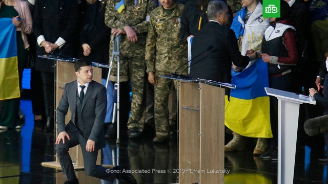 Дебаты Порошенко и Зеленского: как это было.
выборы, Зеленский, Порошенко, Украина.
НТВ.Ru: новости, видео, программы телеканала НТВ Дебаты Порошенко и Зеленского: как это было.
выборы, Зеленский, Порошенко, Украина.
НТВ.Ru: новости, видео, программы телеканала НТВ